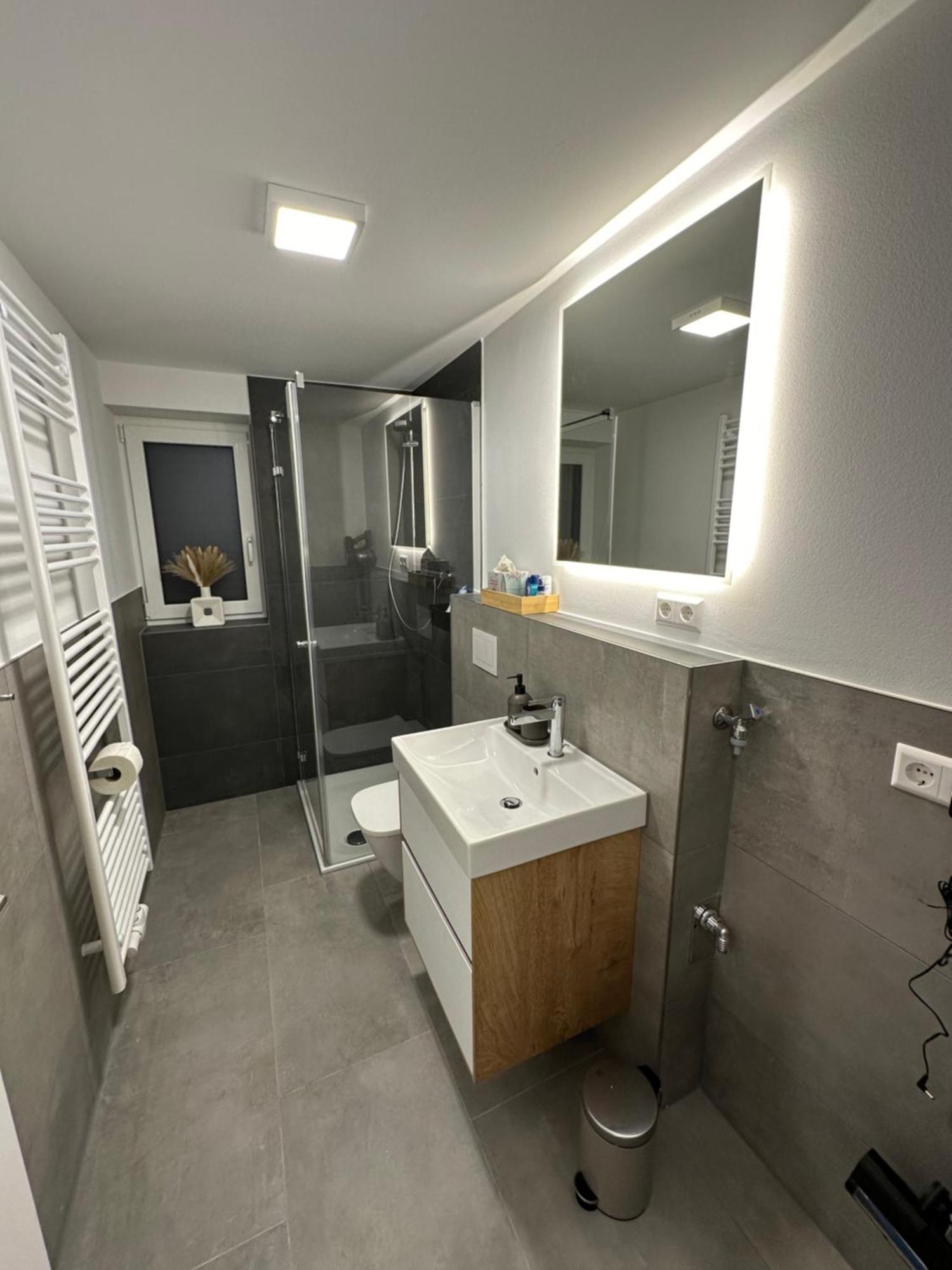 Neckarsulm Ruhige Wohnung Am Feldrand Esterno foto